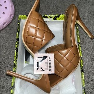 Women’s Brown Heels